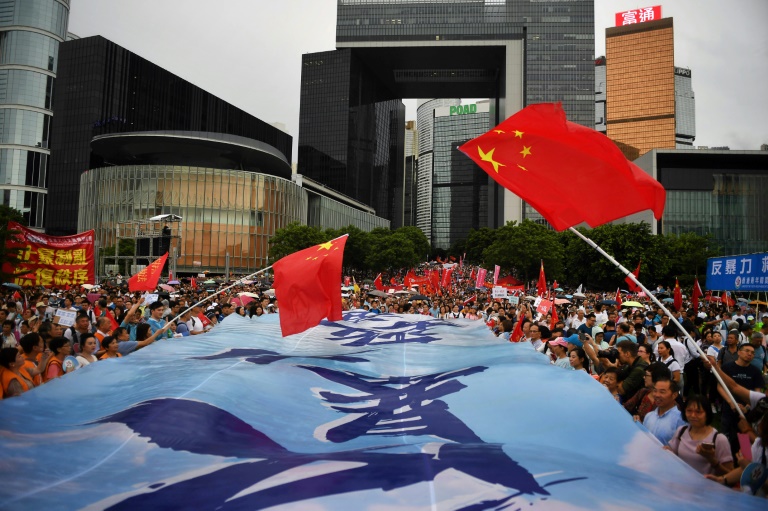 A rally by pro-government supporters in Hong Kong this weekend illustrated the polarisation coursing through the city A rally by pro-government supporters in Hong Kong this weekend illustrated the polarisation coursing through the city