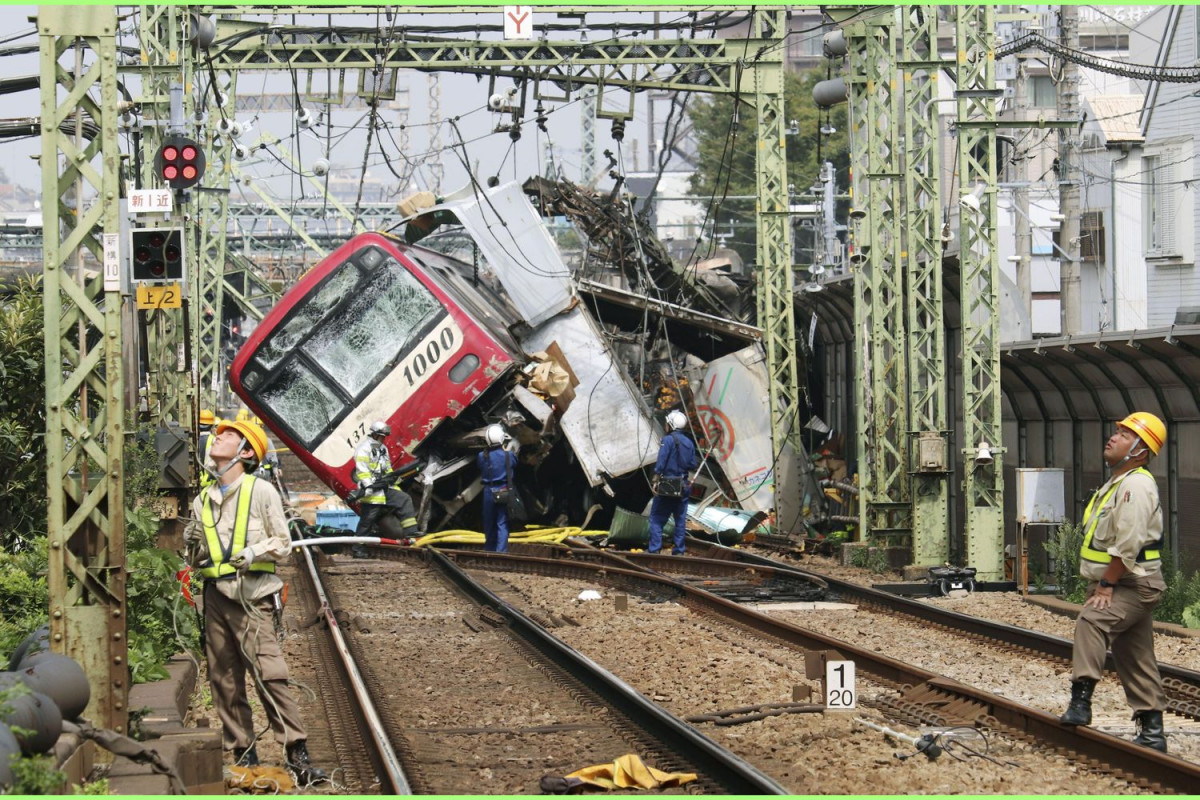 Man dead as train hits truck in Yokohama Bangkok Post Learning - Learn ...