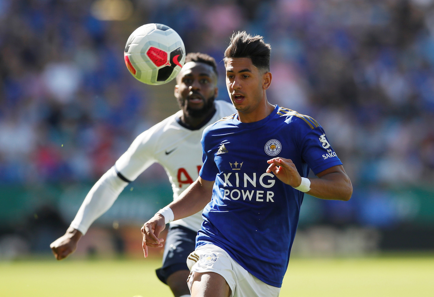 Leicester edge Spurs 2-1