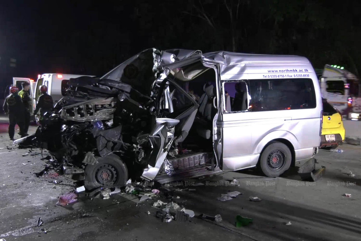 Van crash kills 3 vocational students in Lampang Bangkok Post Learning ...