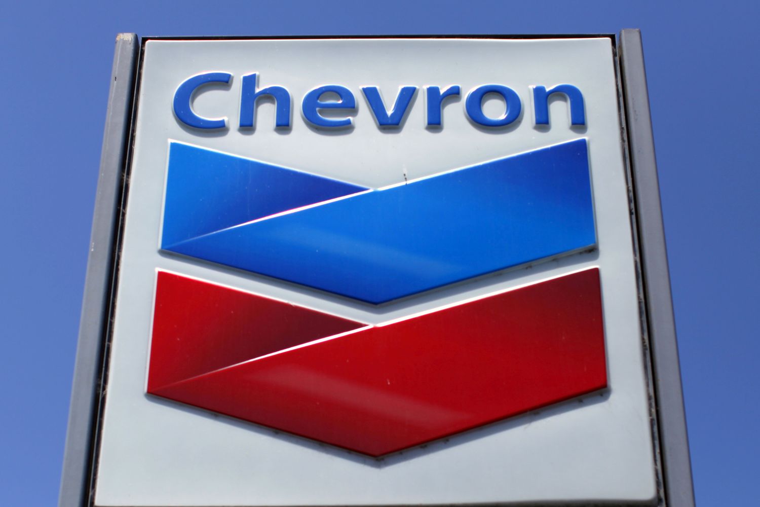 Energy ministry sets March target to resolve Chevron dispute