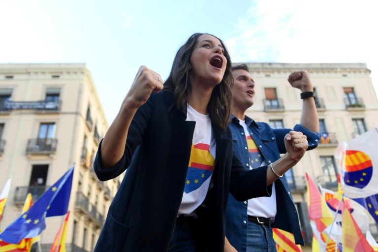 Spanish PM under pressure over Catalan protests