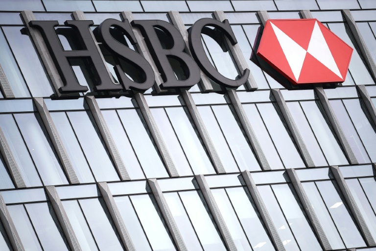 HSBC profits tumble fuels fears of more job cuts