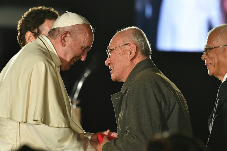 Pope Francis held emotional encounters with survivors of the nuclear attack Pope Francis held emotional encounters with survivors of the nuclear attack