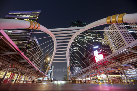 Not a soul to be seen -0