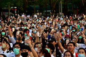 School students stage pro-democracy rallies