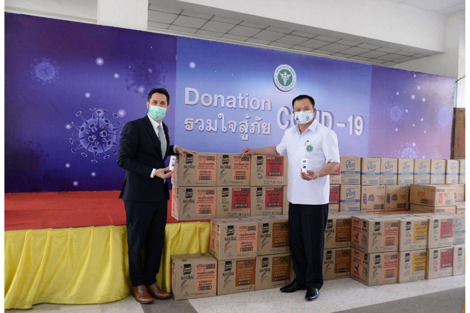 Unilever Thailand makes substantial donation worth 40 million baht to Hospital Heroes to fight COVID-19