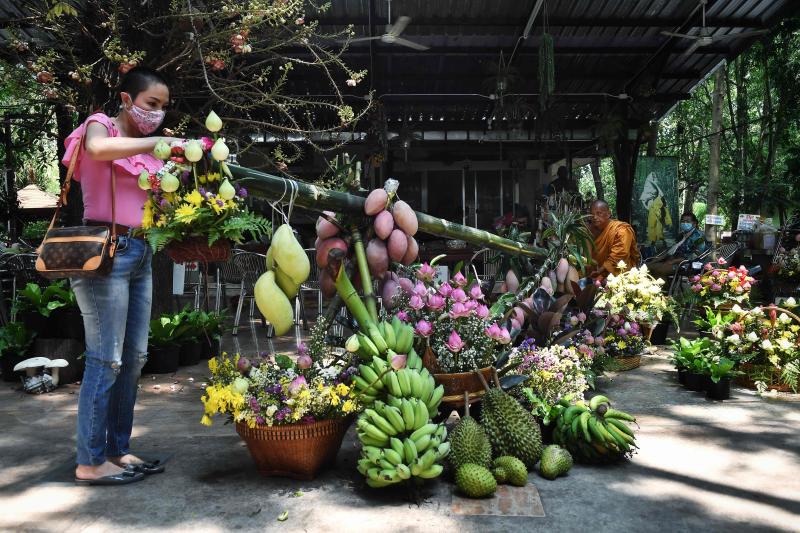 Bamboozling the virus for Songkran