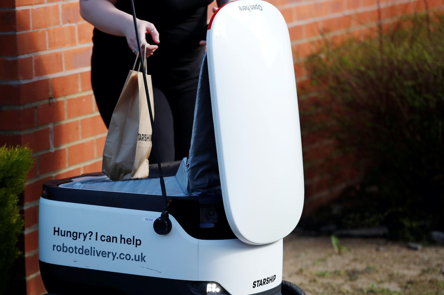 Delivery robots on a roll in UK