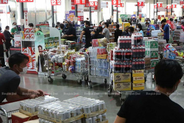 Stores threatened with closure after rush to buy booze