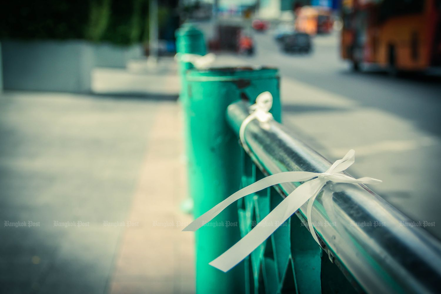 The White Bows for Justice campaign of the Student Union of Thailand. (Photo from Student Union of Thailand Facebook)