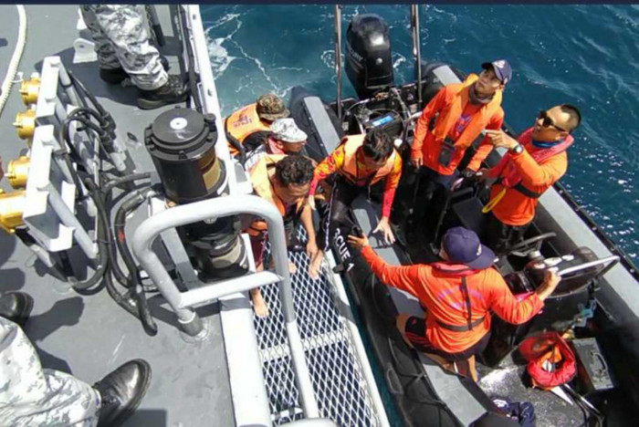 Fishermen rescued, two boats sink off Phuket
