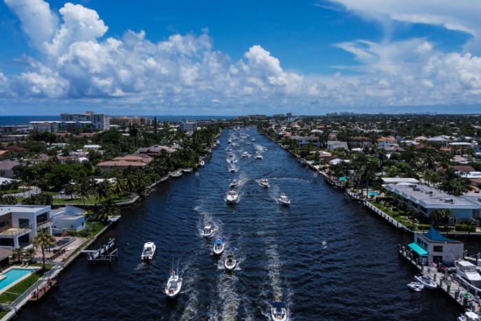 'Trumptillas,' or pro-Trump flotillas, celebrate president's birthday in Florida