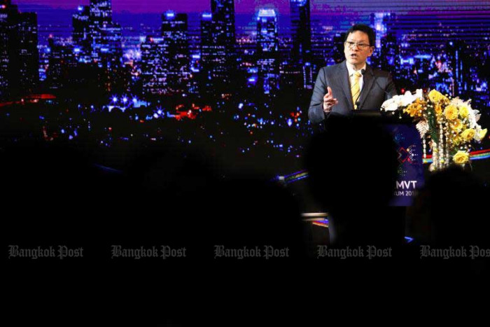 Next central bank governor faces crisis with near-zero rate