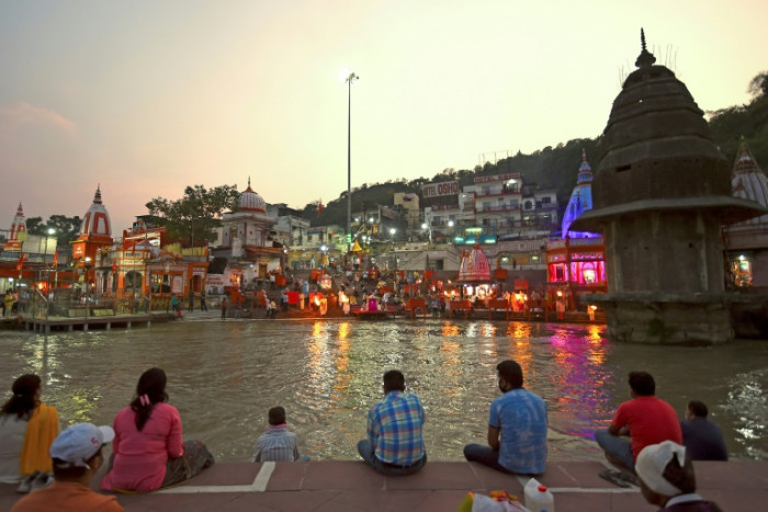 Pilgrims trickle back to the Ganges as India lockdown eases