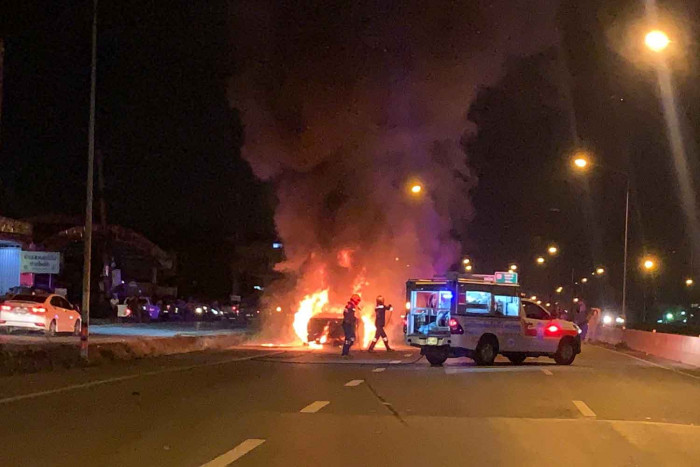 Pickup hits motorbike, both go up in flames