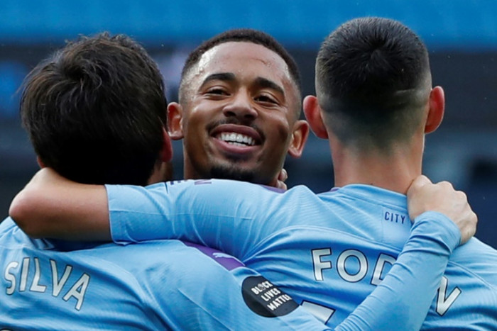 Man City hit Newcastle for five, Wolves beaten by Sheffield Utd