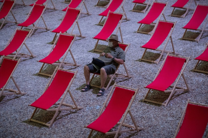 Virus world update: EU tries to save aid plan as global deaths surge