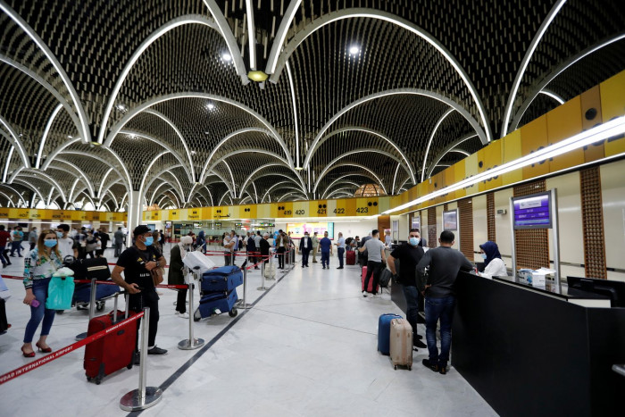 Bangkok Post - Baghdad airport reopens after March closure