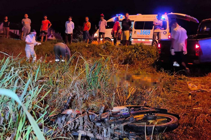 Motorcycle, pickup collide, 2 killed