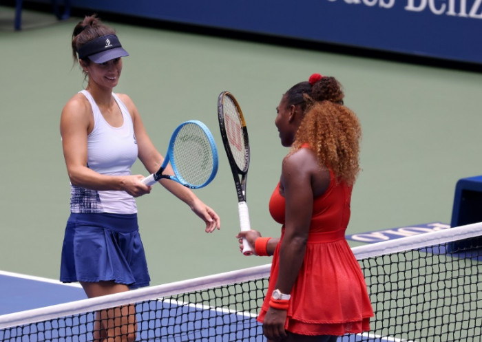 Serena, Medvedev move into US Open semi-finals