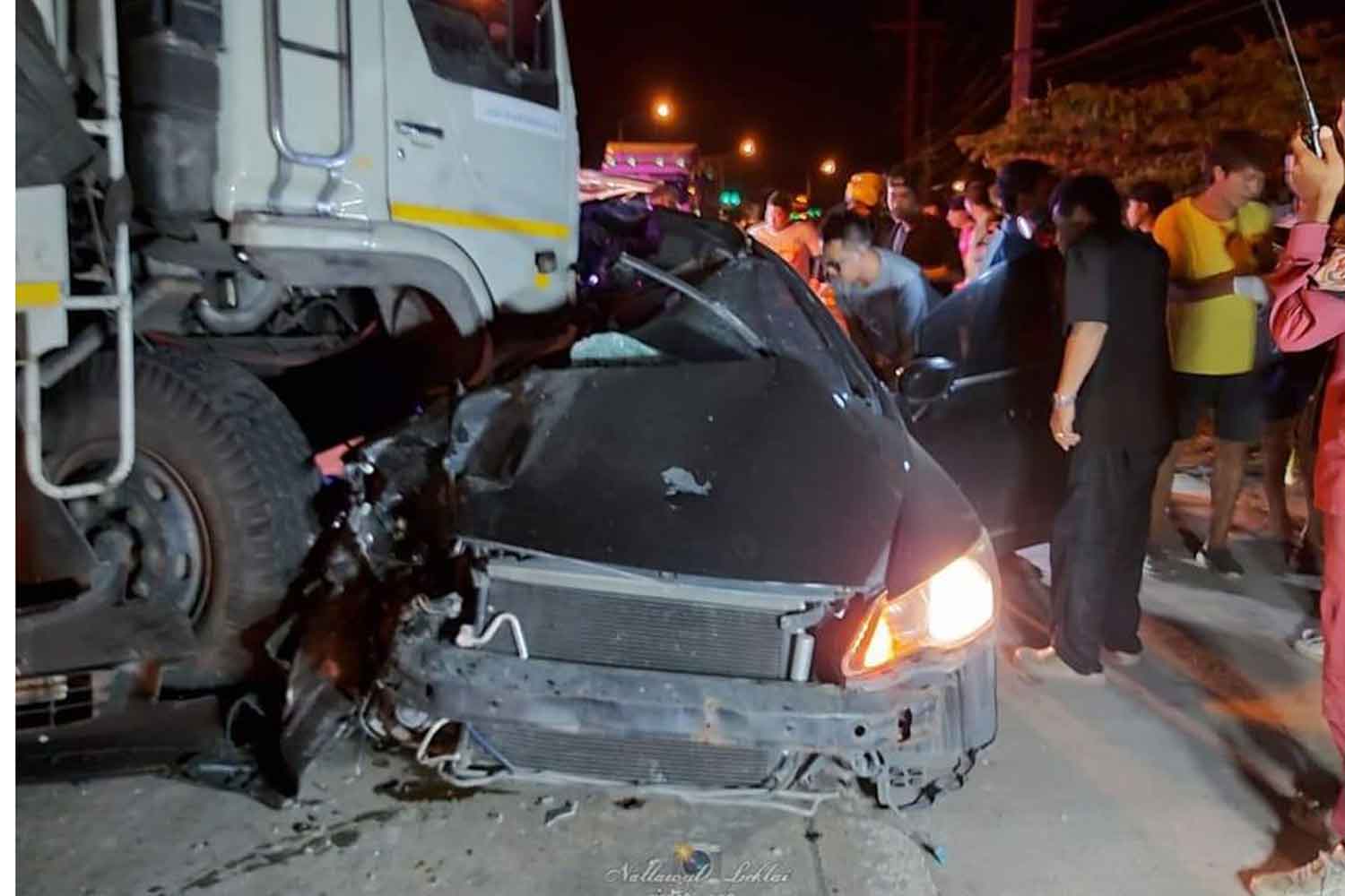 Local leaders killed in Ayutthaya car crash