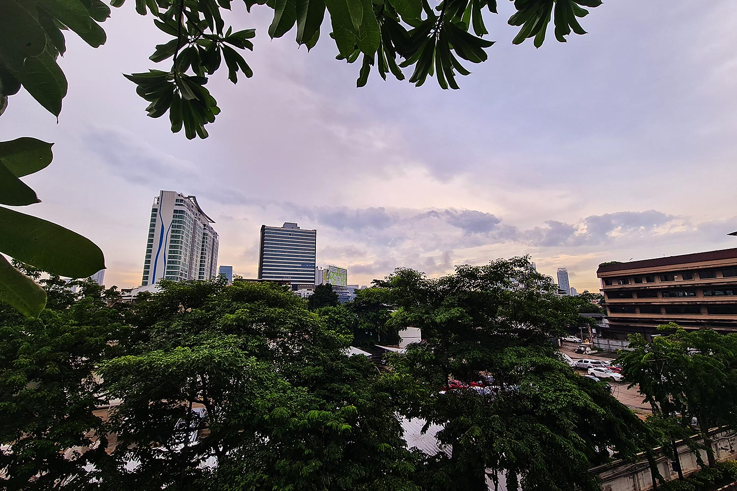 Heavy rain forecast for Bangkok, many provinces Oct 7-9