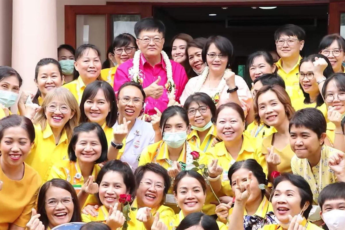 Bangkok Post - Embattled hospital chief transferred again