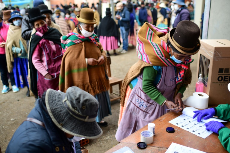 Bolivians vote in election expected to bring upheaval