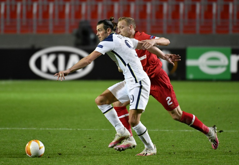 Bale was largely anonymous and was subbed within an hour. Bale was largely anonymous and was subbed within an hour.