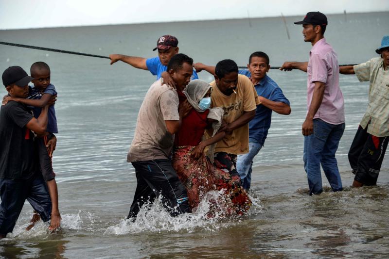 Malaysian lawmaker calls for hate speech law after Rohingya report