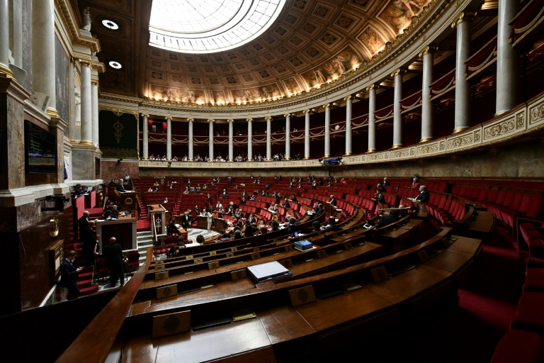 France outlaws discrimination based on regional accents