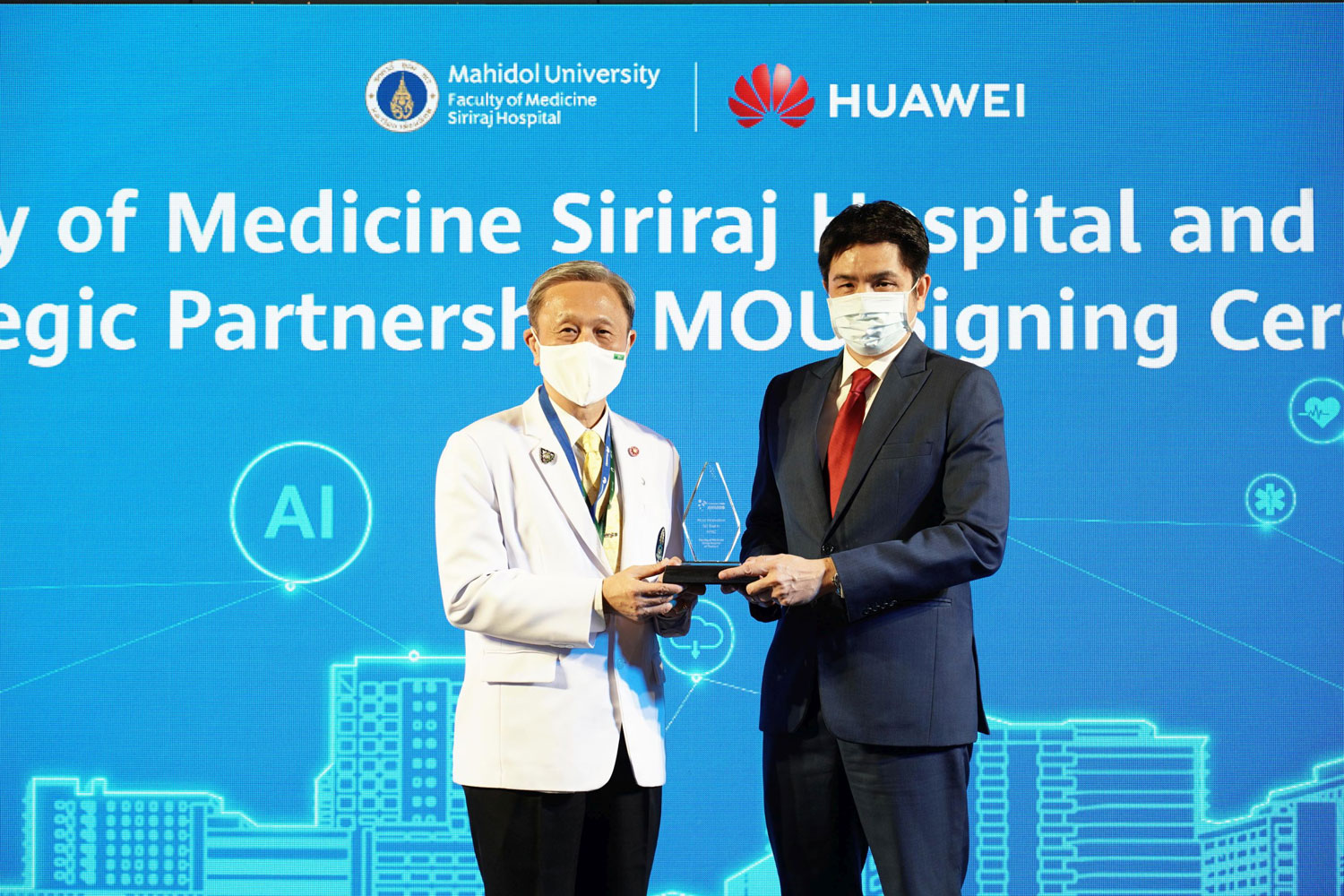 Faculty of Medicine Siriraj Hospital wins prestigious award for “Building a Secure, Reliable and Smart 5G Hospital in Thailand”