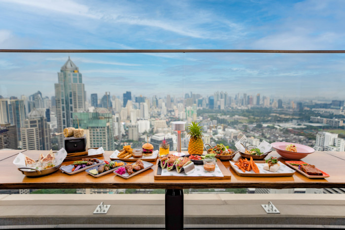 SLEIGH THE FESTIVITIES AT KIMPTON MAA-LAI BANGKOK - Vimarsana News