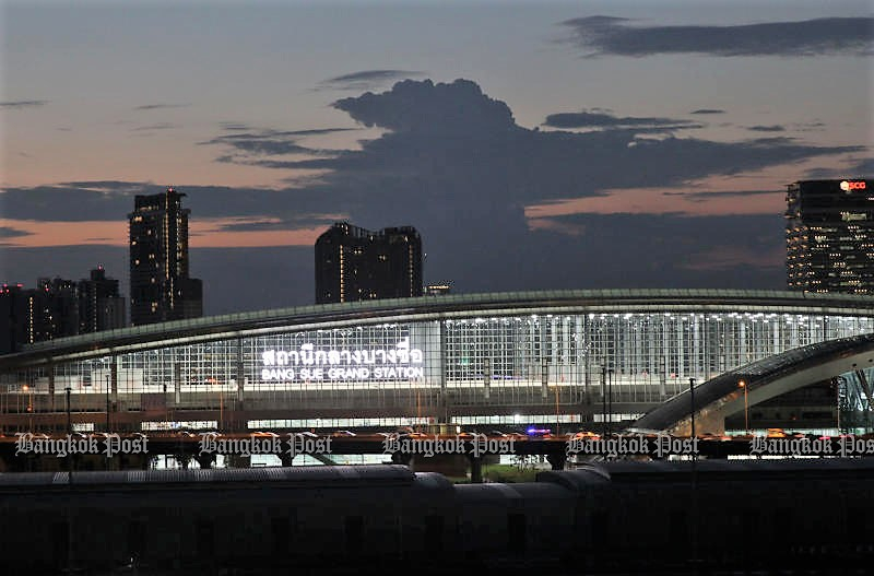 Bang Sue Grand Station will the new mass transport hub of Bangkok. Construction is almost complete and it is due to open in November next year. (Photo: Wichan Charoenkiatpakul)