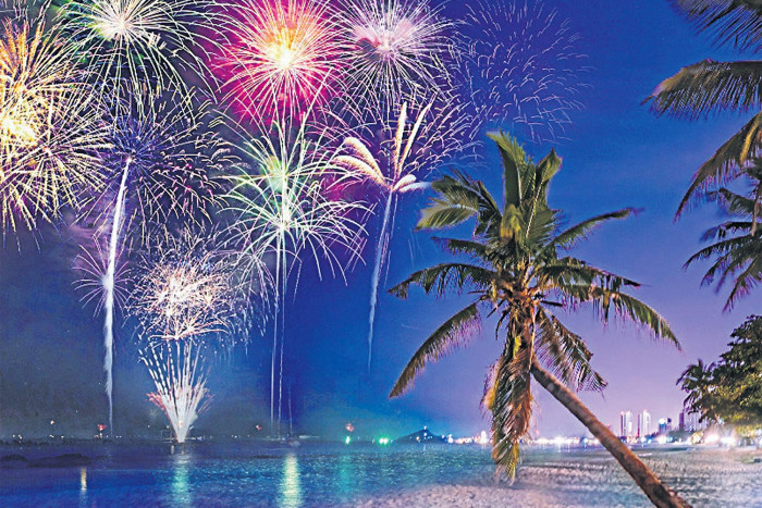 Celebrate the festive season by the beach - Vimarsana News
