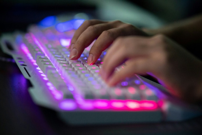 Massive cyberattack grows beyond US, heightening fears - Vimarsana News