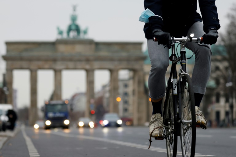 Road rage in Berlin as cyclists clog streets in pandemic