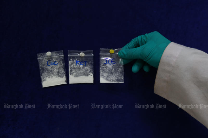 On display are bags of cocaine, ketamine and crystal meth which narcotics officials used to compare with seized ‘powdered milk ketamine’. (Photo by Varuth Hirunyatheb) On display are bags of cocaine, ketamine and crystal meth which narcotics officials used to compare with seized ‘powdered milk ketamine’. (Photo by Varuth Hirunyatheb)