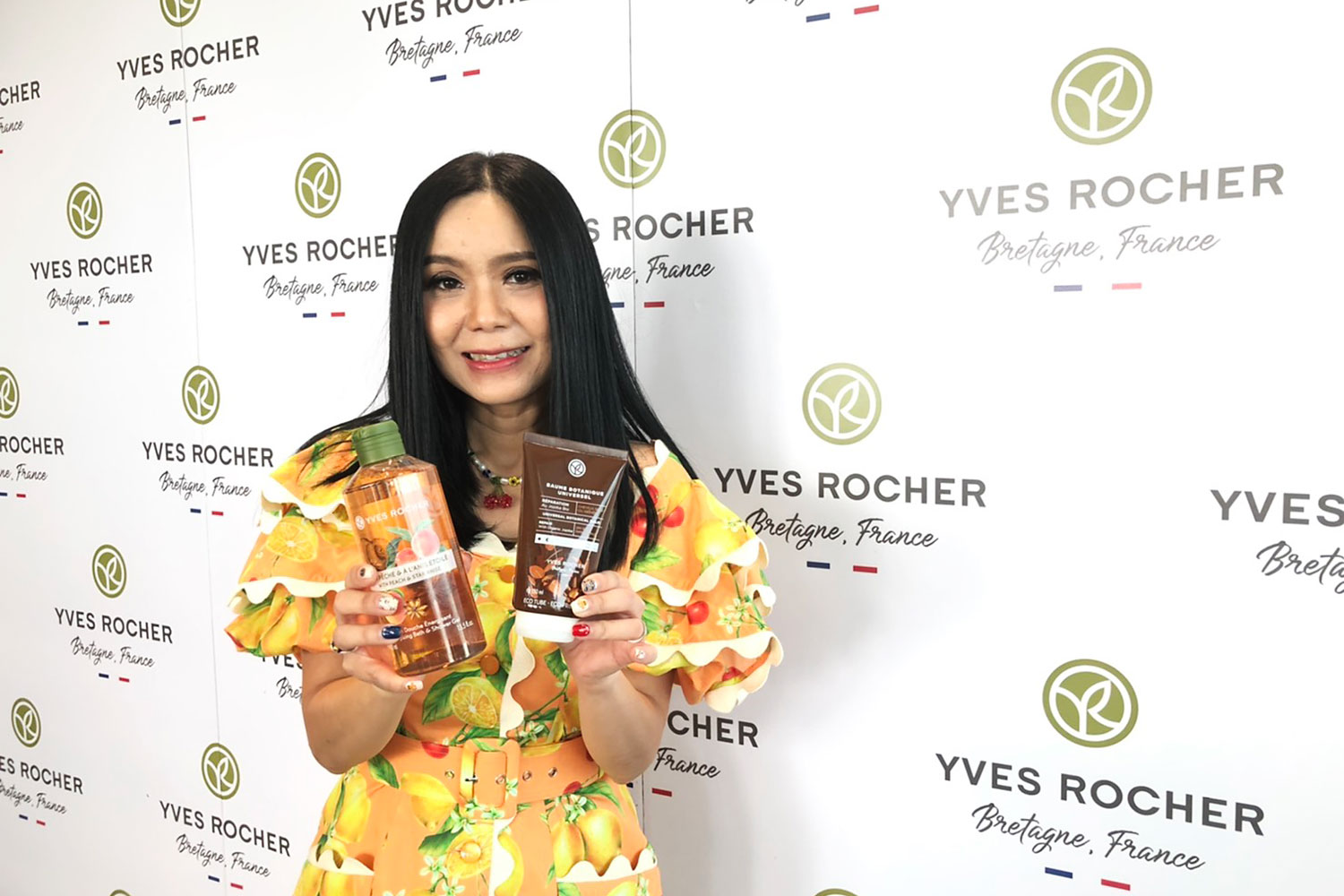 Ms Wilasinee said Yves Rocher plans to provide various product categories across more channels in 2021. (Photo by Pitsinee Jitpleecheep)