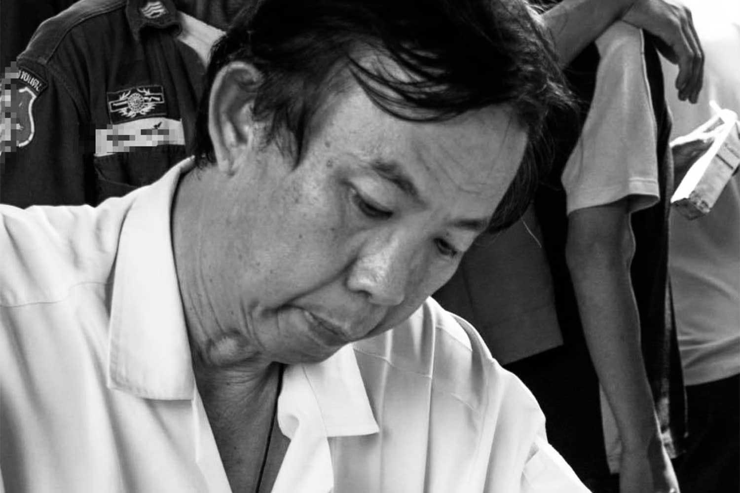 Dr Panya Hanphanitphan, 66, of Maha Sarakham province, died early on Thursday morning from a Covid-19 infection. He was the first Thai physician killed by the disease. (Photo: from @jangkhao.sarakham Facebook page) Dr Panya Hanphanitphan, 66, of Maha Sarakham province, died early on Thursday morning from a Covid-19 infection. He was the first Thai physician killed by the disease. (Photo: from @jangkhao.sarakham Facebook page)