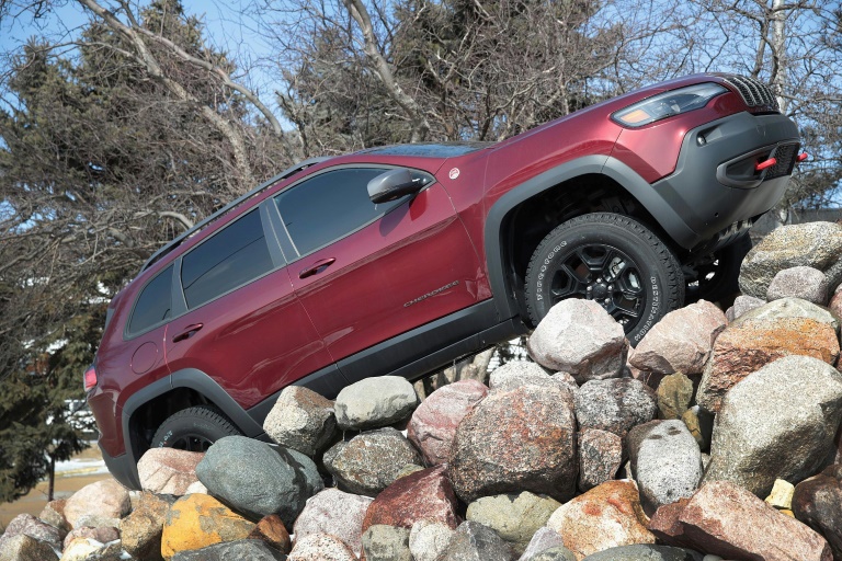 Cherokee Nation asks Jeep to 'retire' name of SUV