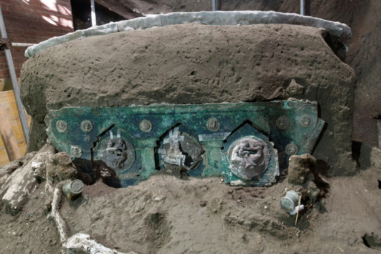 Roman chariot unearthed 'almost intact' near Pompeii