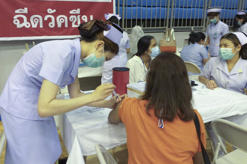 Covid-19 vaccination in Phuket on Thursday. (Photo: Achadtaya Chuenniran)