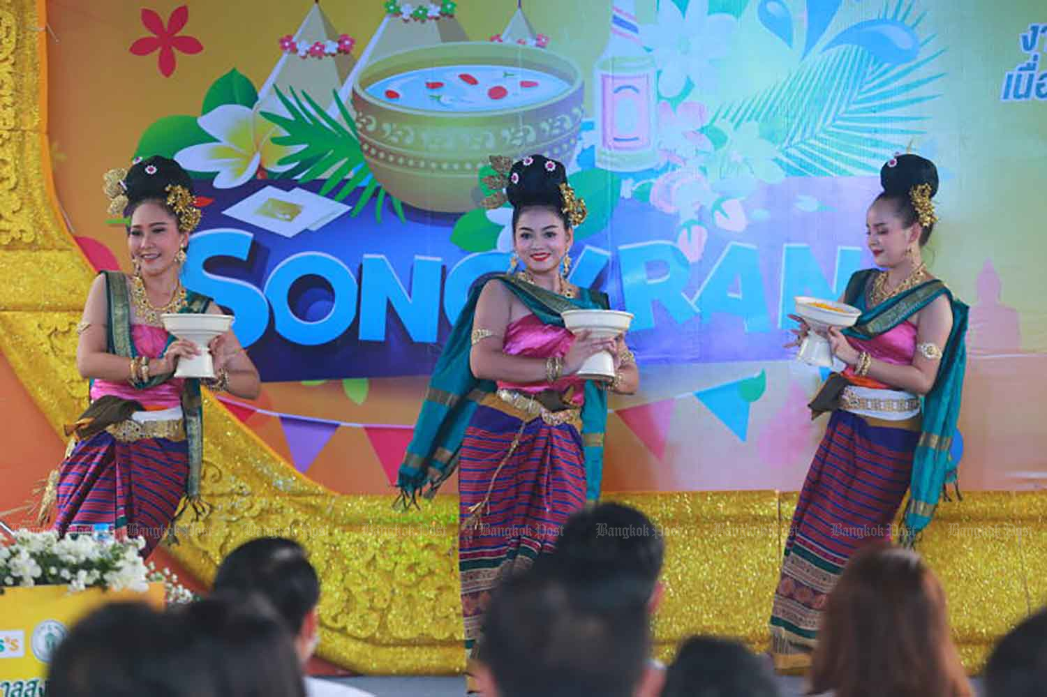 The Bangkok Metropolitan Administration organises an event to promote the Songkran festival late last month. (Photo: Somchai Poomlard)