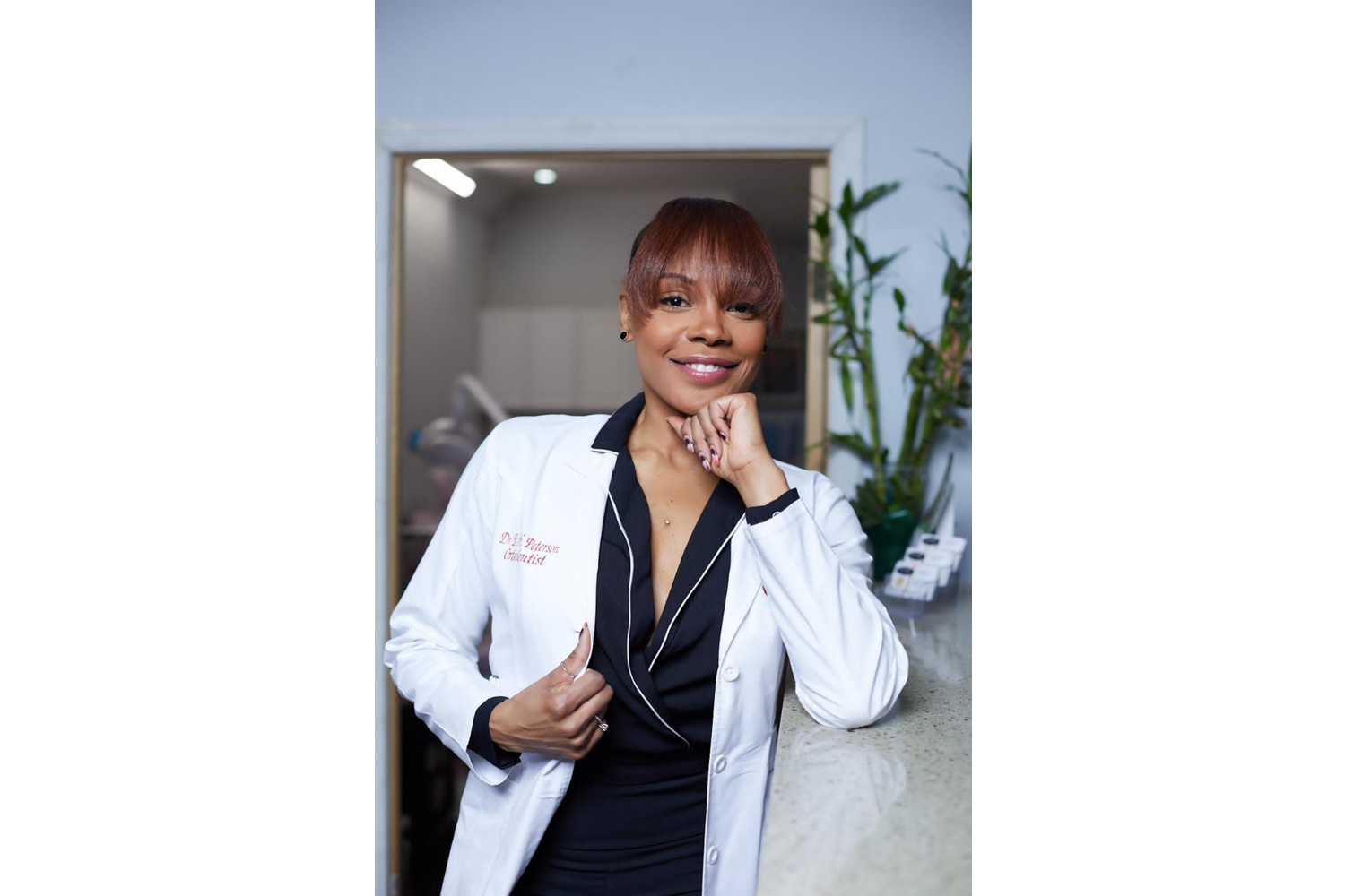 Dr. Bobbi Peterson: Making a Difference in People's Oral Health With The World's First Black Electric Toothbrush