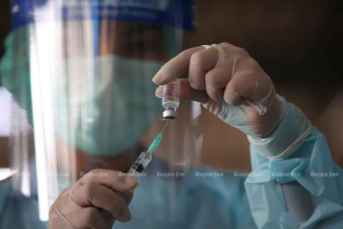 Sinovac problems for seven recipients