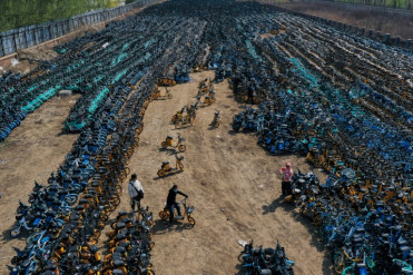 Graveyard of the bikes: China's failed share-cycle scheme from above