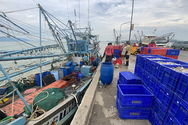 Trat's fishing industry hit hard by shortage of migrant workers