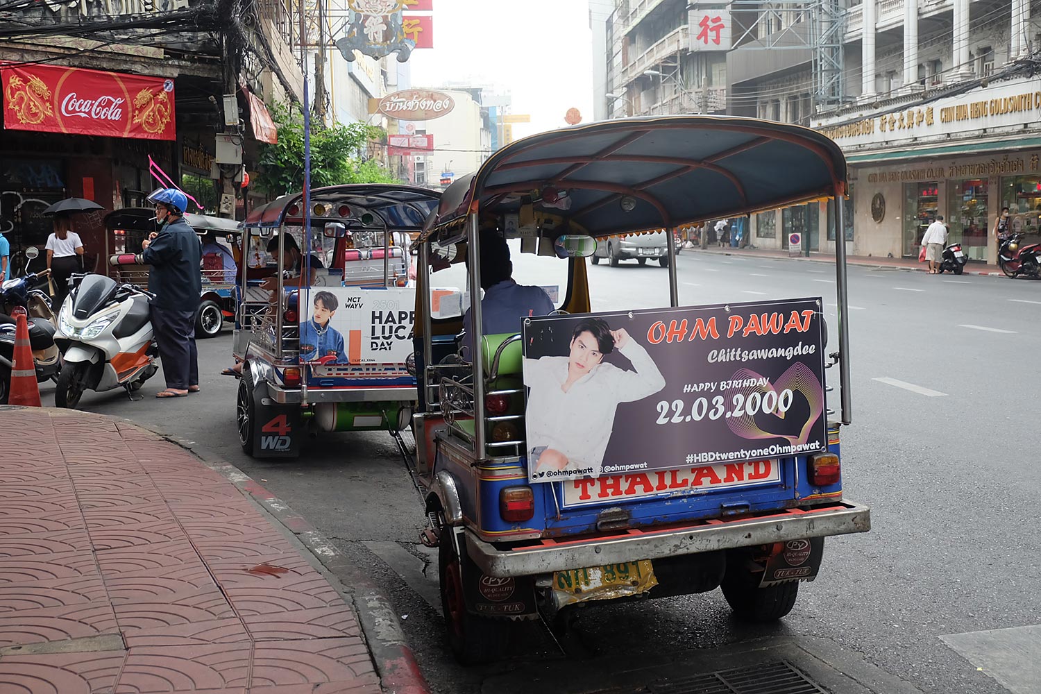 Fans Tuk Up tuk-tuk cause